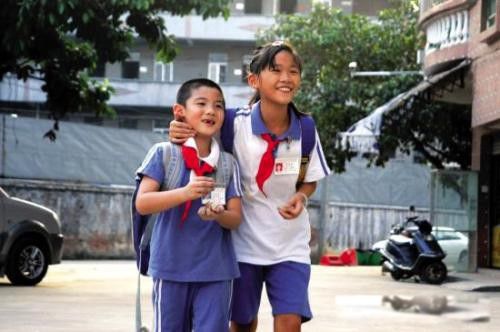 扶弟魔的意思 大学女同学就是典型的扶弟魔