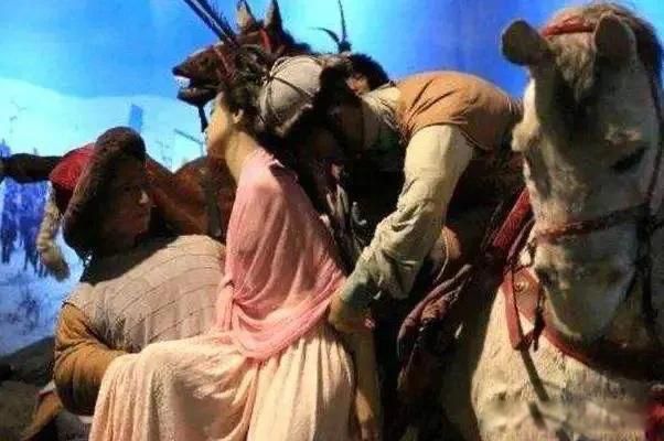 ����֮�ܵ�Τ̫�󵽵��ж���� ��Τ������Ϊ������