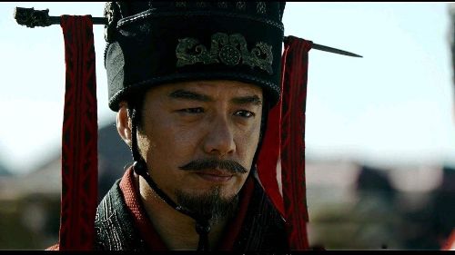 秦始皇是谁的儿子 仲父和假父都是想绿异人