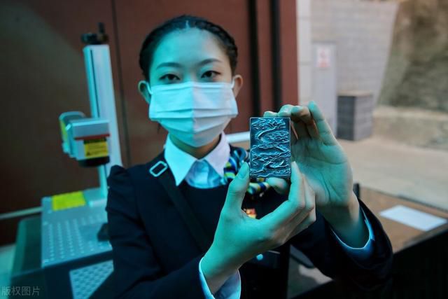 殡仪馆抬尸工多少钱一天 收入比入敛师还要高很多
