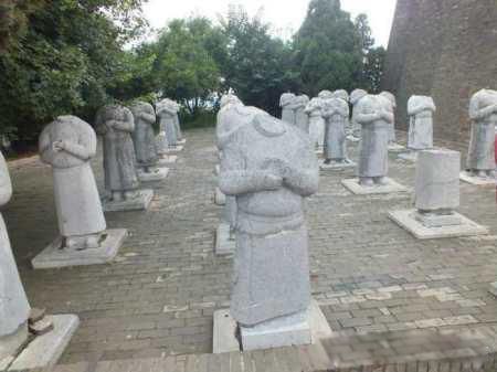 61具无头石像 乾陵前的无头守灵人