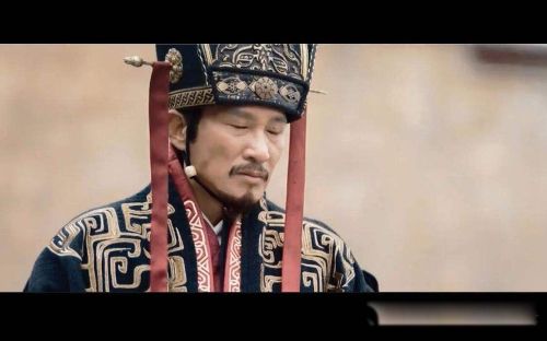 曹操为什么不称帝 长期挟天子以令诸侯的原因