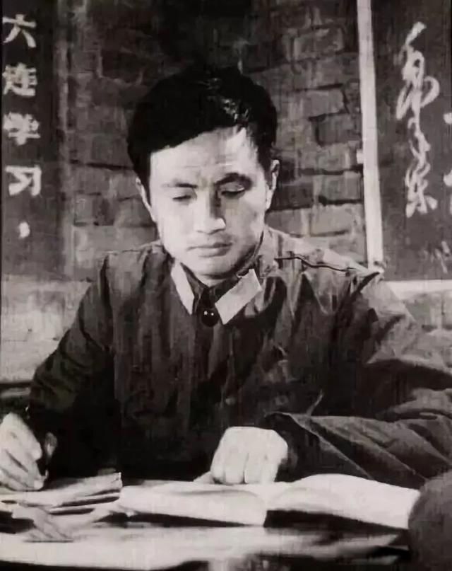 任正非两女一儿为什么不同姓 是同两段婚姻聊至