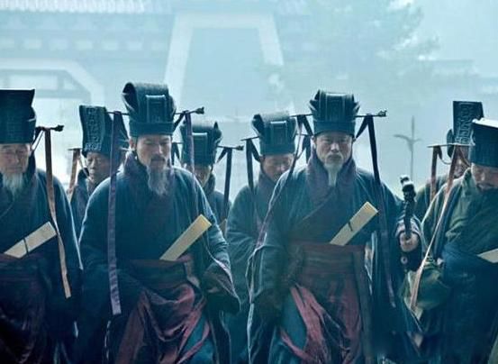 �ܲٵ�Ĺ�ľ��Ž�ʲô ����Уξ��ְȷ������