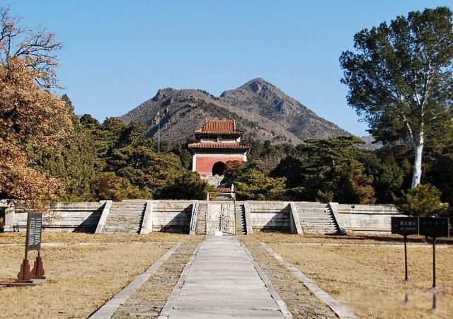 ʮ������˭��Ĺ�� Ϊʲô����ֻ��������ʮ����