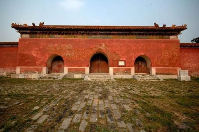 ʮ������˭��Ĺ�� Ϊʲô����ֻ��������ʮ����