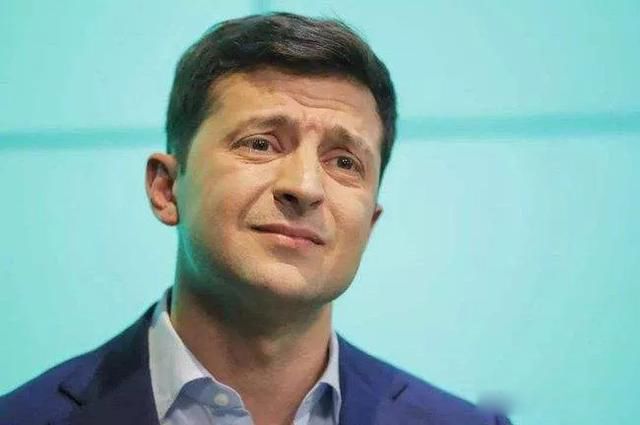 乌克兰总统是喜剧演员 无奈的选择换换口味