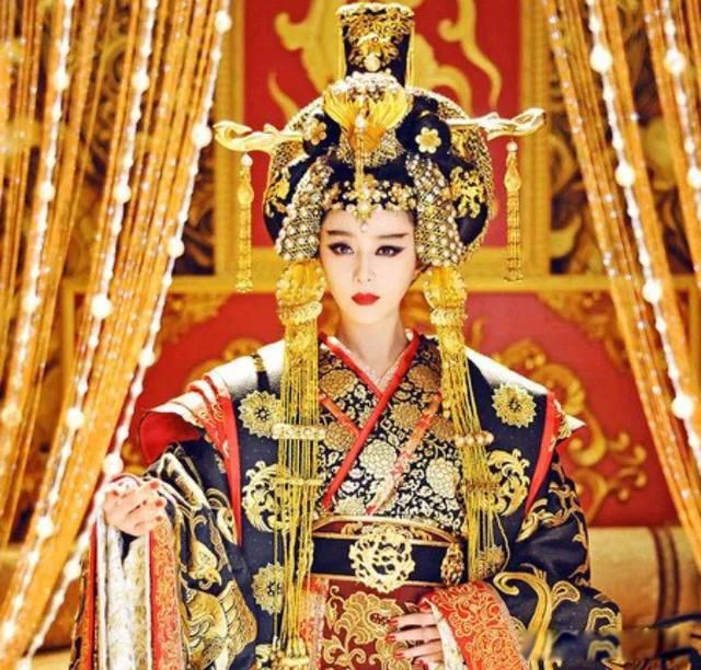 武则天死后皇位传给了谁 不是把皇位还给李家是被赶下台的