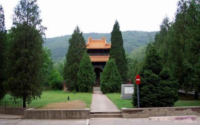 ʮ������˭��Ĺ�� ������һ����ҲҪ��������