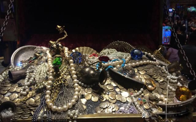 ���Ӣ������ı������ȥ���� ������������ȥ��