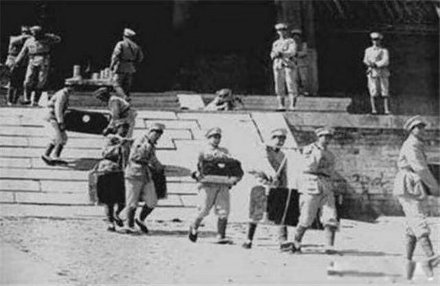 ���Ӣ������ı������ȥ���� ����������:�лߺ�����