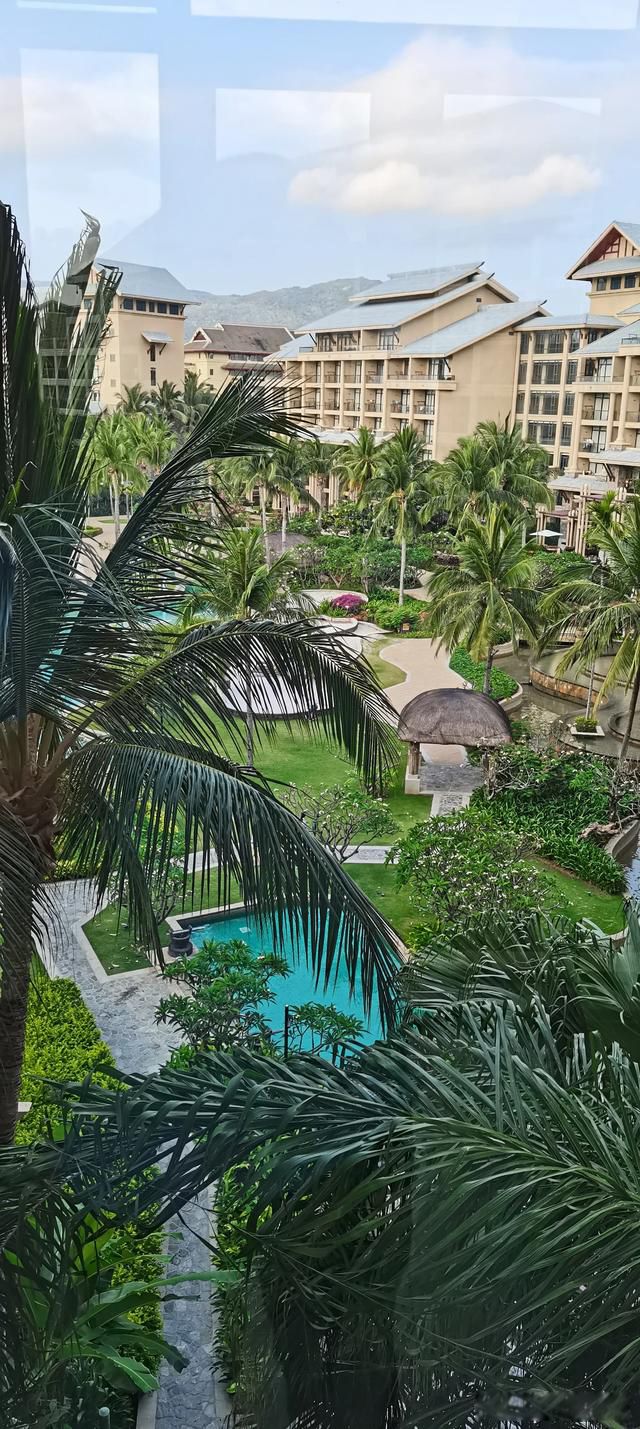 泰国人妖是怎么形成 关于人妖的起源有几种说法