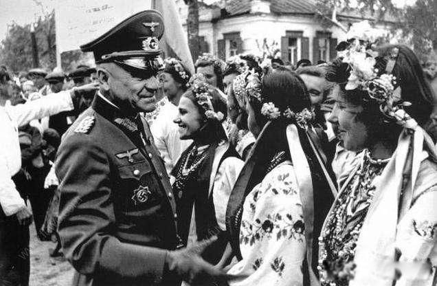 �ڿ����Ͷ���˹�Ĺ�ϵ ����ǰ���ǰ�޵Ĺ�ϵ