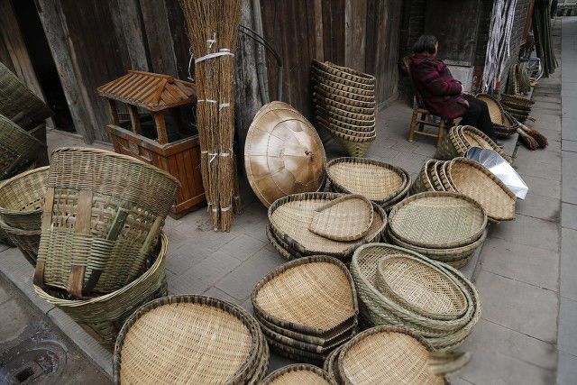 ��������ϸ����,����˭�����˳���˭˵�Ļ� �����˽�˵��