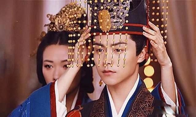 曹操为什么不称帝 不如坚持把戏演下去
