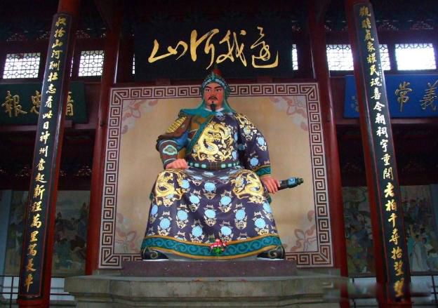 岳飞墓前跪五个人是谁 最早的跪像在明朝出现