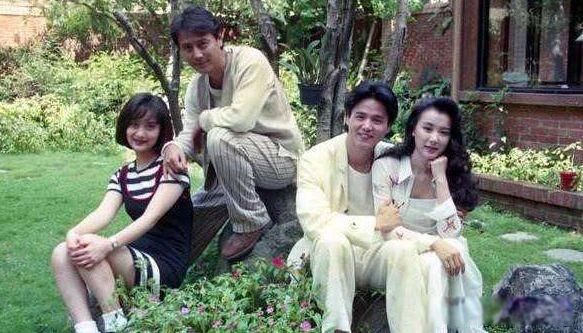 ����������ʱ���ͼƬ ̨������硰��ϯС�����ĵ�λ