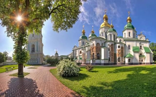 乌克兰为什么被称为欧洲的子宫 从第三军事强国沦为欧洲子宫