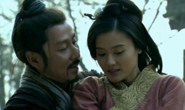 �ݷ��˱��������� �������ı�̬�̷�