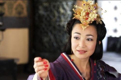 戚夫人做了什么彻底惹怒了吕后 戚姬触犯了吕后的底线