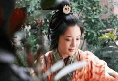 曹操为什么喜欢别人的妻妾 可能代表了几层涵义