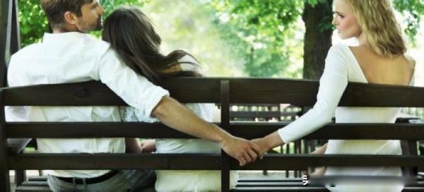 渣男是什么意思 通常都会有同样的表现