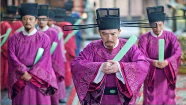 ��ľ��֮�����Ĺټ��ŵ���ı ������ô���Ĺ�ս��