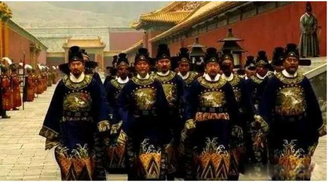 ��ľ��֮�����Ĺټ��ŵ���ı ������ô���Ĺ�ս��