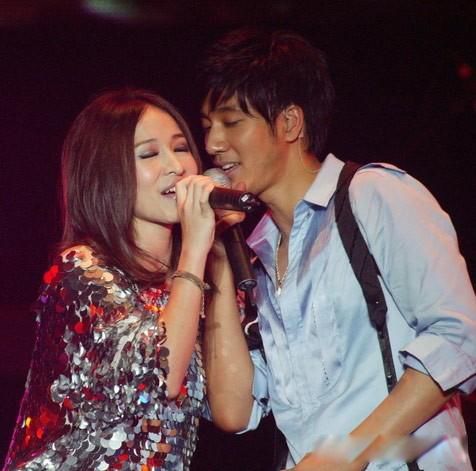 �������¼�ʼĩ ǰ�������ٷ����Ŀ�����˽�������