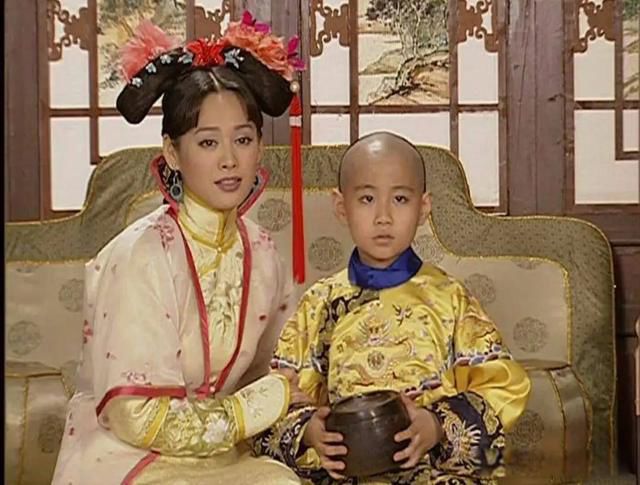 孝庄太后一生简介 为何姑侄三人同侍一夫