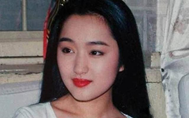 ����ӨΪʲô�иڸ� ��������ֽ������