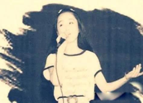 ����ӨΪʲô�иڸ� ��������ֽ������