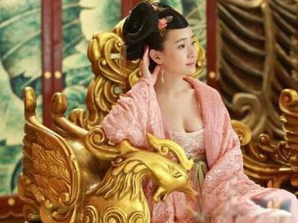 嫪毐字怎么读 吕不韦为什么要把嫪毐送给赵姬
