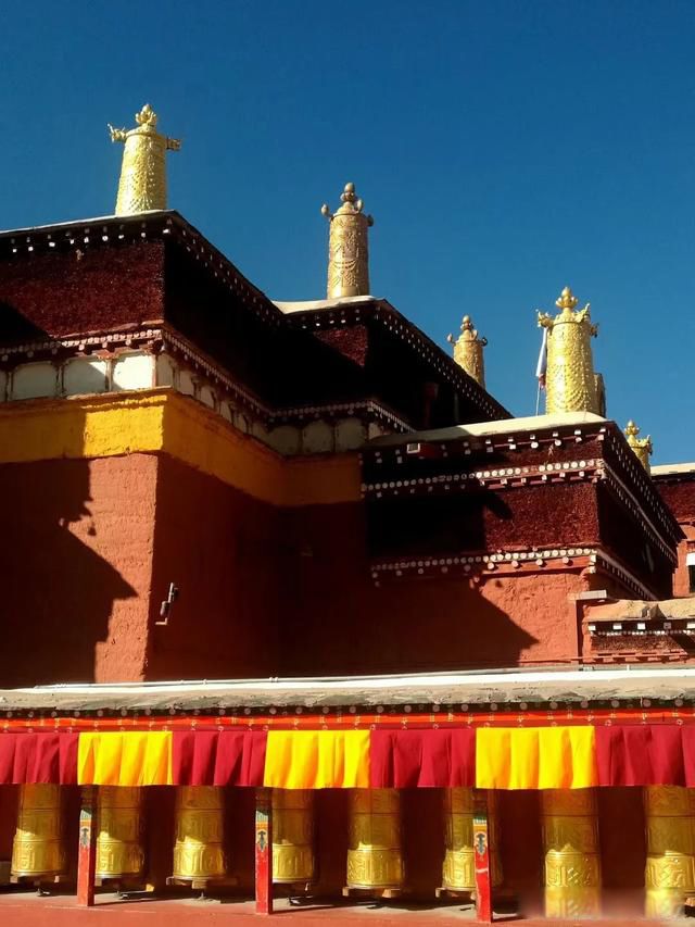 自驾游川藏线的最佳路线 走川藏线跟着导航走就是了