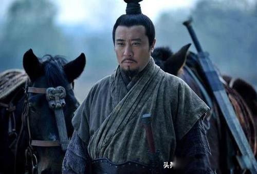 刘备的天下是哭出来的什么意思 眼泪很现成随时都能下雨