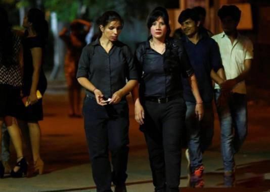 安倍晋三女保镖石田萌美,到底能力怎么样?