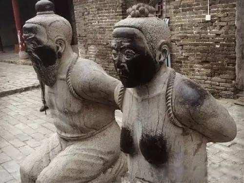 ����Ĺǰ��4������˭ ���ֻʣ��4��,��˭���ù���