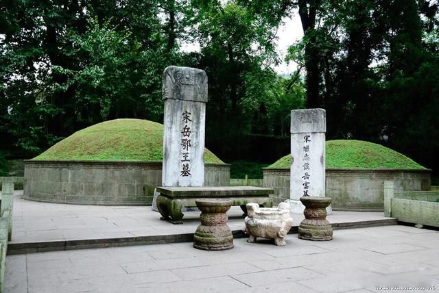 ����Ĺǰ��4������˭ ���ֻʣ��4��,��˭���ù���