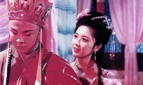粗柳簸箕细柳斗,世上谁嫌男人丑意思啥意思 猪八戒这句话意思是