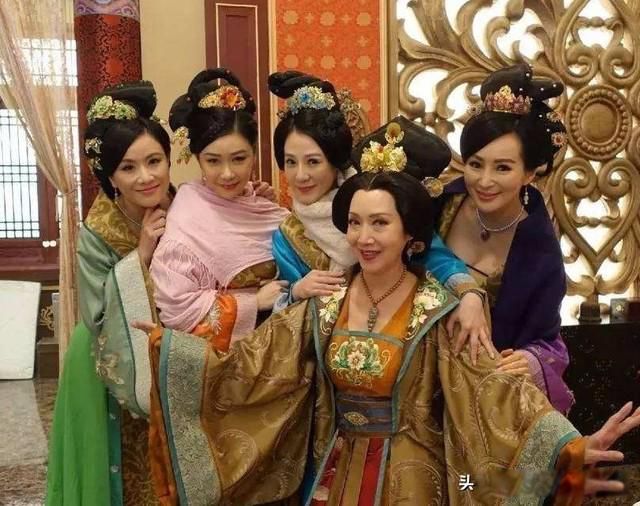 Τ̫��һ��Ӵ��˶����� ����������ϴ��Ժ