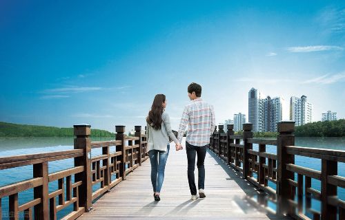 说女人是螃蟹女是什么意思 她有一池塘的鱼