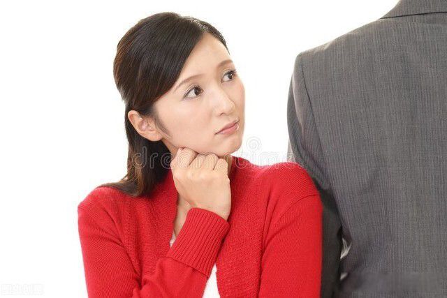 说女人是螃蟹女是什么意思 她有一池塘的鱼