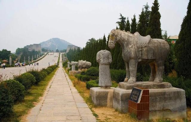 乾陵简介到底有多少文物 为什么乾陵没有被盗