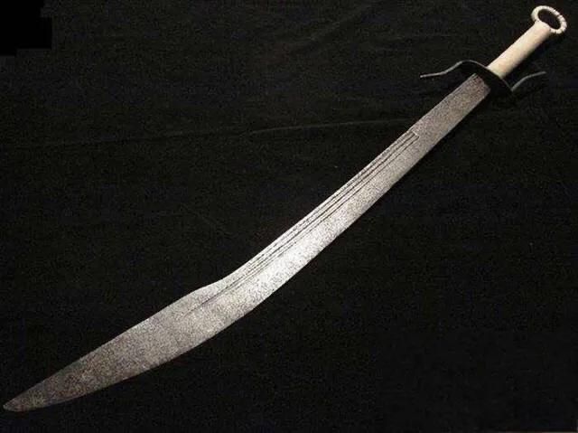十八般兵器图片及名称 和十八般武艺并不完全一样