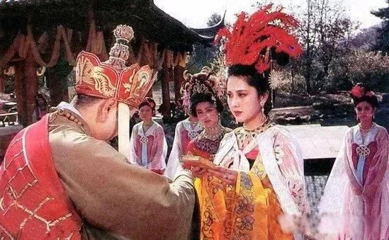 ��������ϸ����,����˭�����˳���˼ɶ��˼ ��ʦ�ֵ�һ����