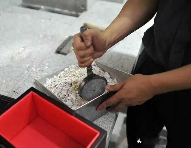 火葬场火化炉里惨叫是为什么 死亡的最终流程是这样的