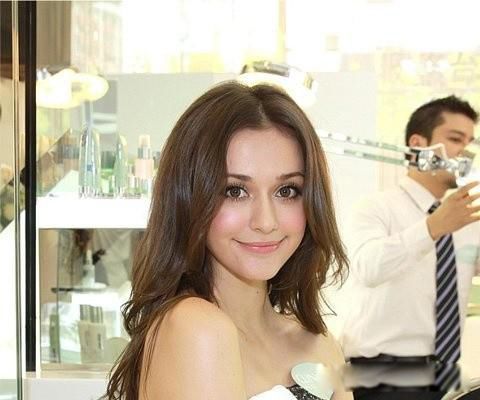 �ڿ�����ŮΪɶ��ô�� ��Ѫ��Ϊʲô�ձ�Ư��