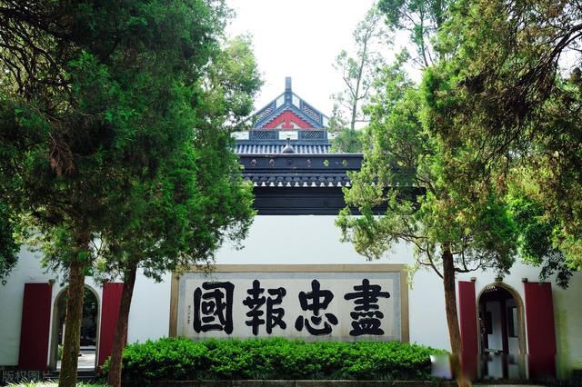 秦桧为什么要害岳飞 被陷害让人觉得痛惜