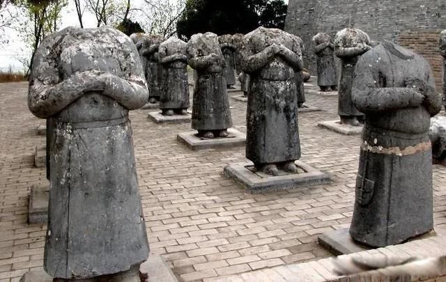 61��ʯ��Ϊʲôû��ͷ���� ����δ��ȷ��˵��