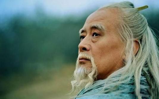 �ܲ�ɱ��٢������ԭ����ʲô һ����ҽ���ڲܲ�����